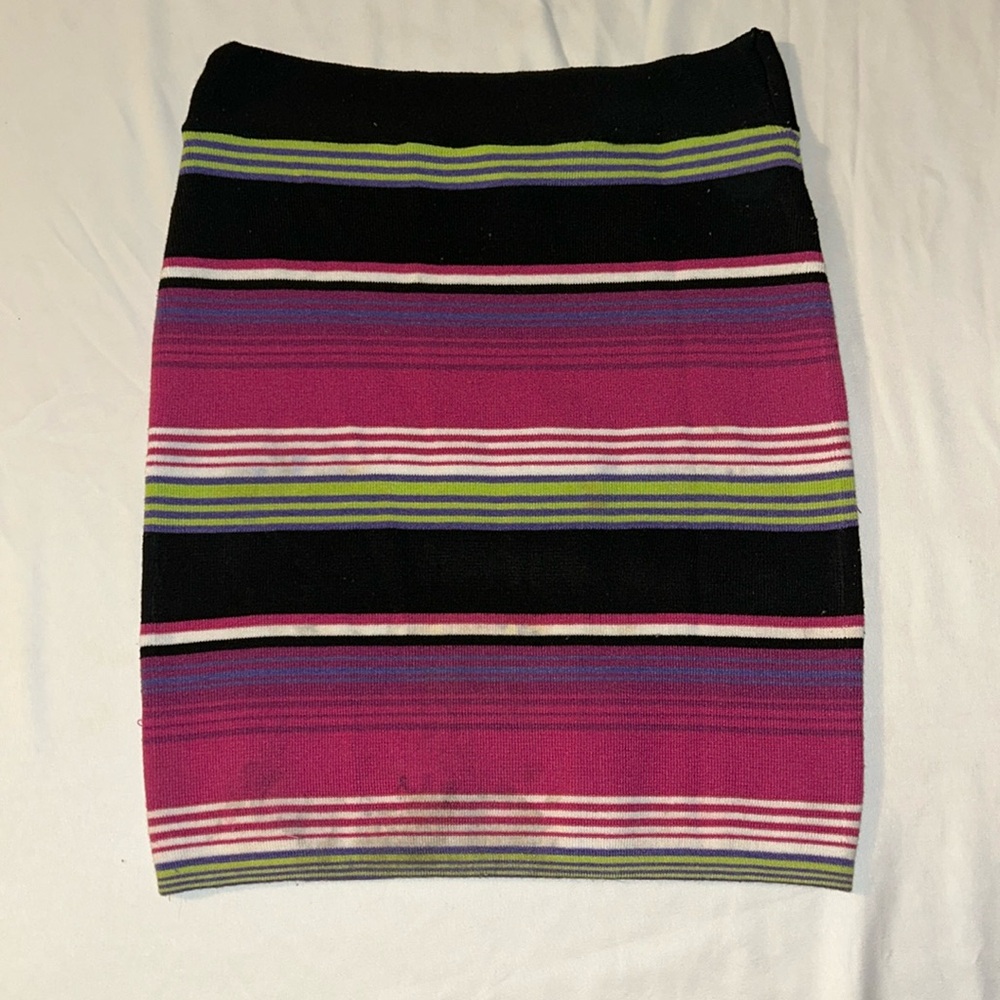 Juniors L Poof Couture Skirt